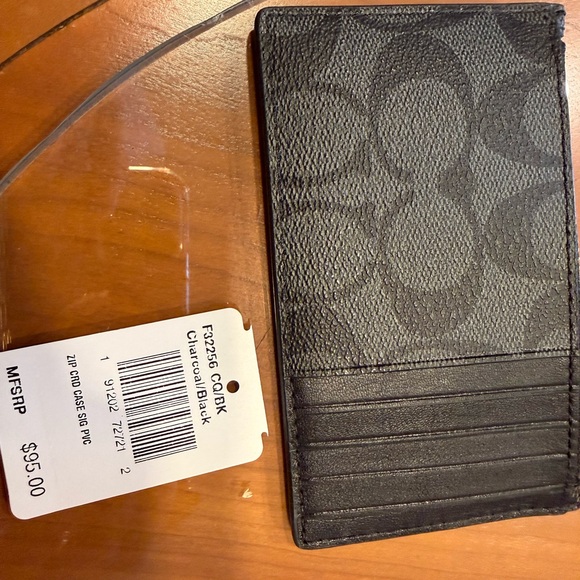 Coach Signature Black Card Holder - Picture 1 of 4